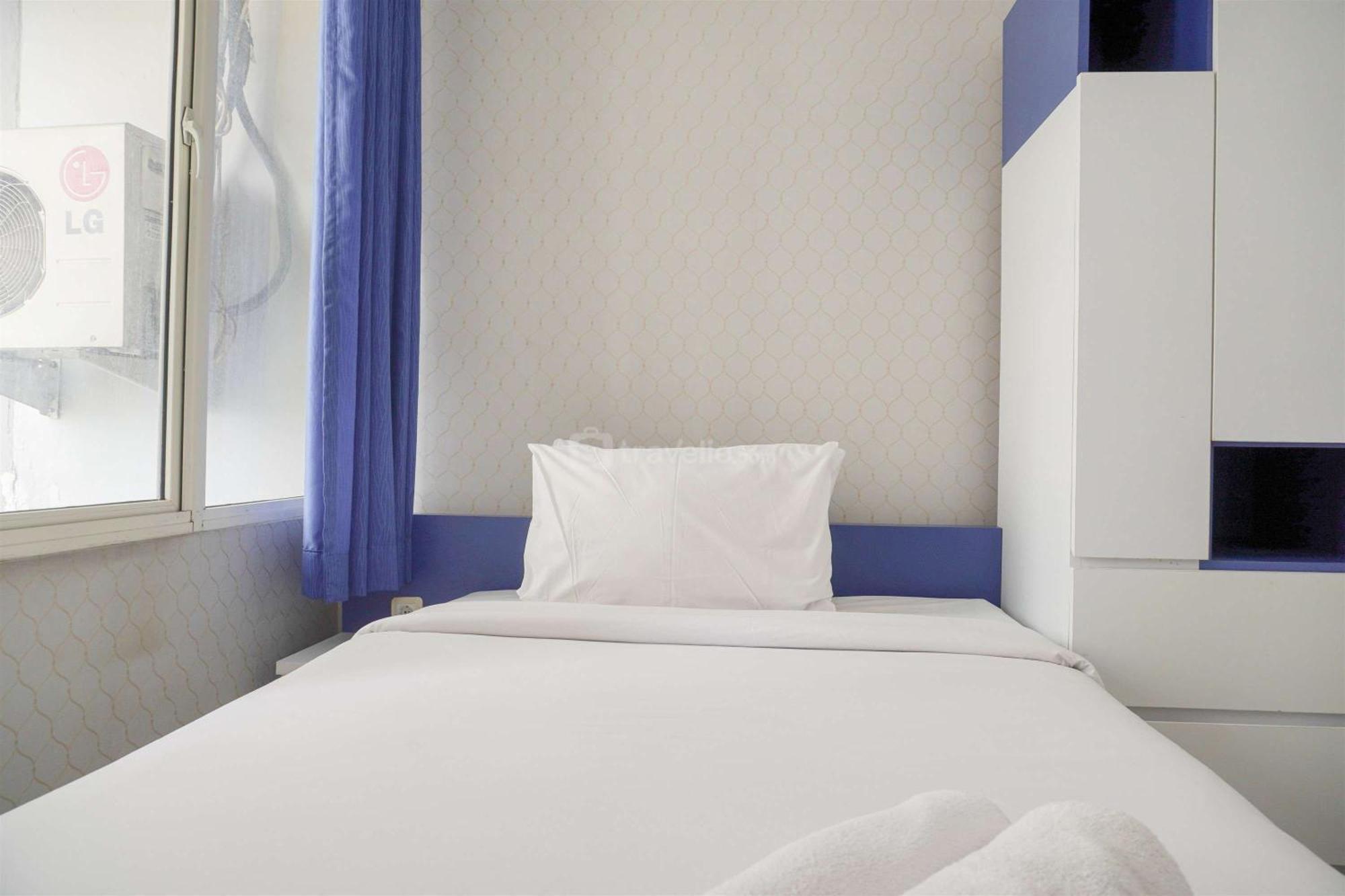Cozy At Nifarro Park By Travelio Jakarta
